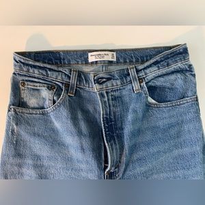 Abercrombie & Fitch “the 90s Straight ultra high rise” jeans size 30/10R